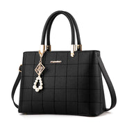 European and American Simple Hair Ball Handbags
